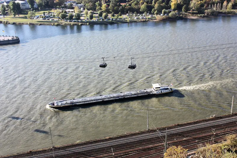 De kabelbaan over de Rijn bij Koblenz, gezien vanaf Ehrenbreitstein